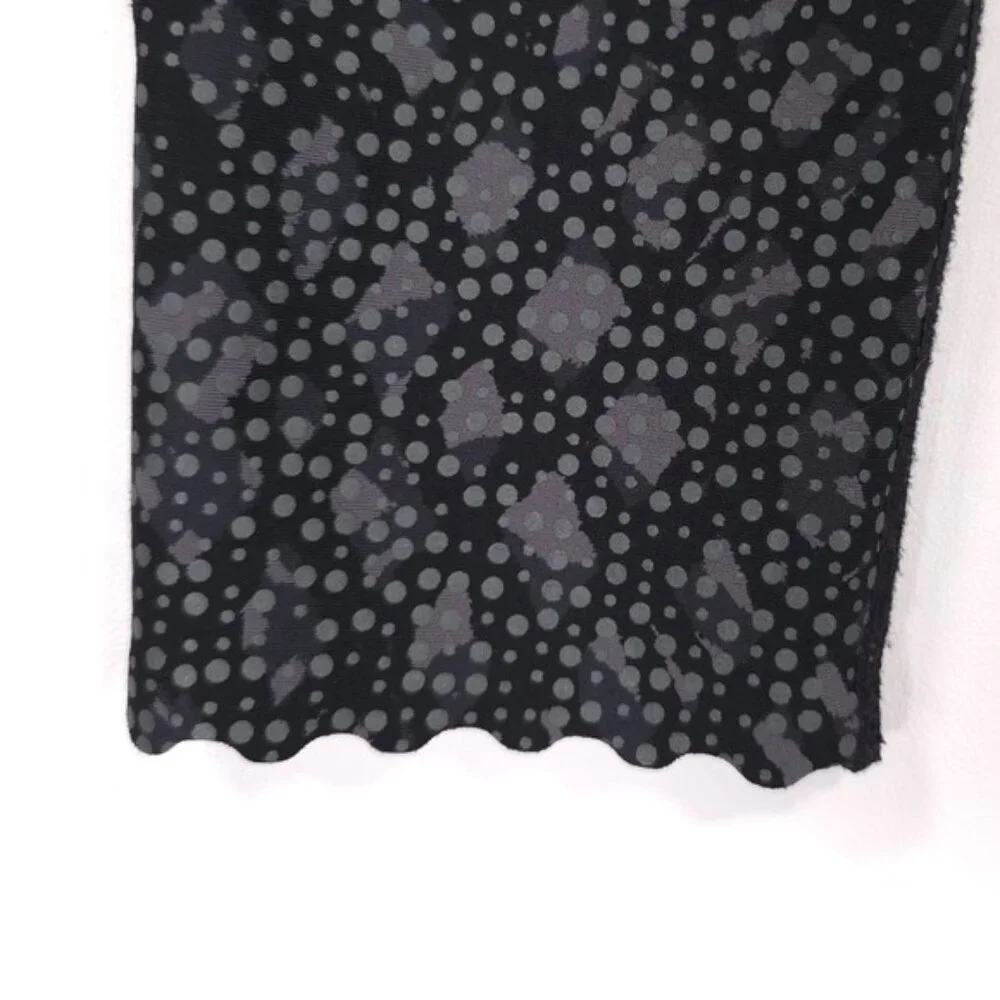 Lululemon Women's Leggings Reflective Patterned‎ Black Size 4